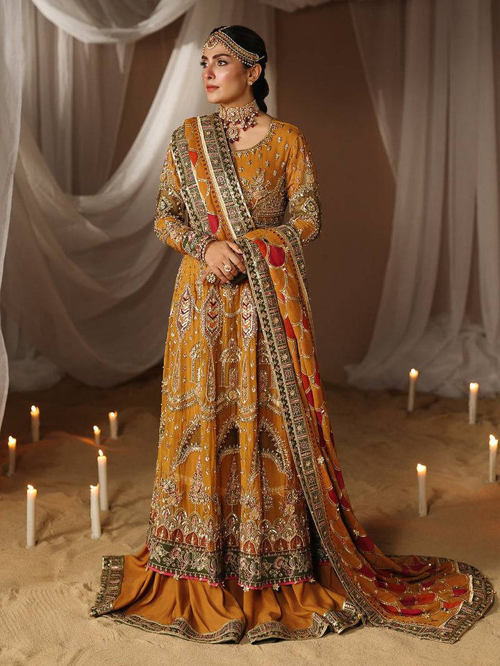 Beautiful Pakistani wedding outfit in yellow with embellished dupatta