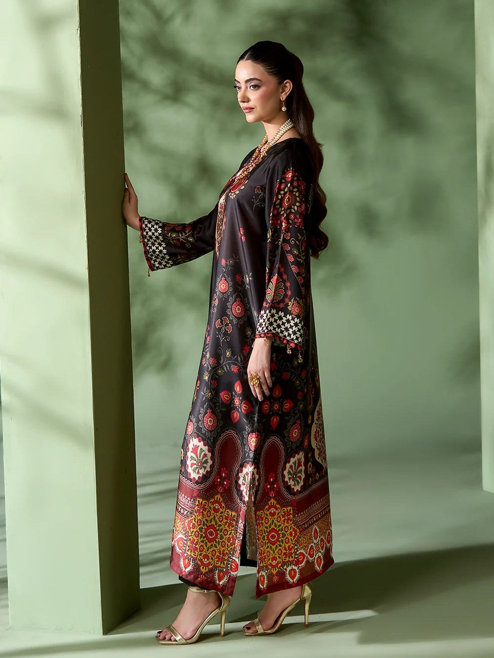 Rangreza Black Printed Silk 2-Piece Kaftan – EA-87-04