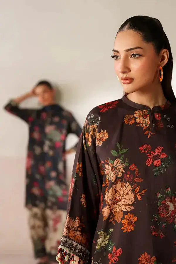 Floral printed viscose kurta with embroidered border details