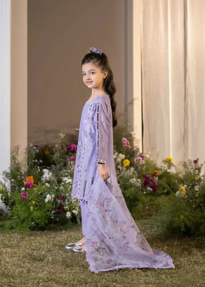 Side view of lavender embroidered kid kurta with floral dupatta and pants
