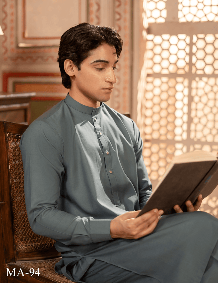Close-up of RANGREZA MA-94 pakistani shalwar kameez for men, showing fine stitching and soft fabric, perfect for everyday comfort.