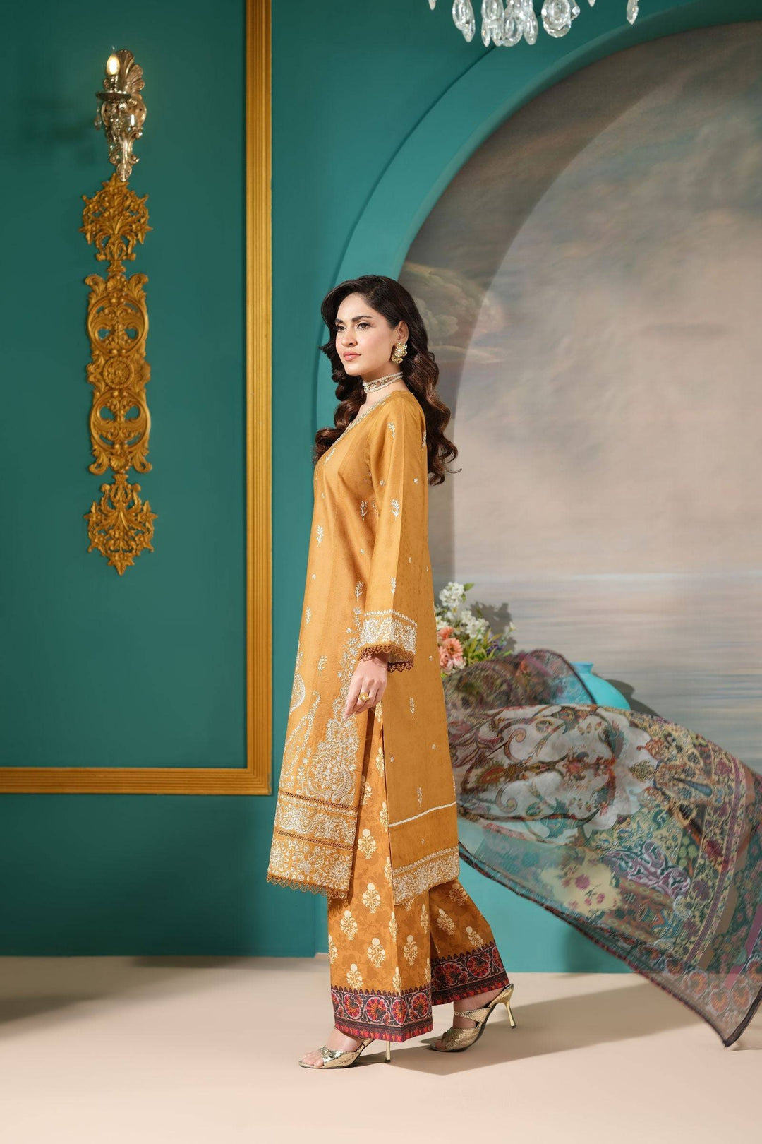 RANGREZA HEER | Regina Zaffiro EID-65