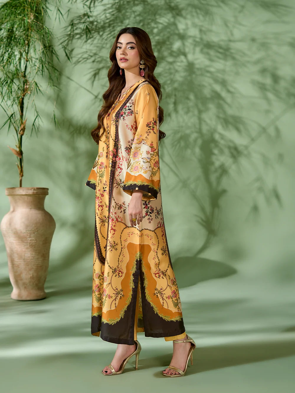 Rangreza Mustard Printed Silk 2-Piece Kaftan – EA-89-04