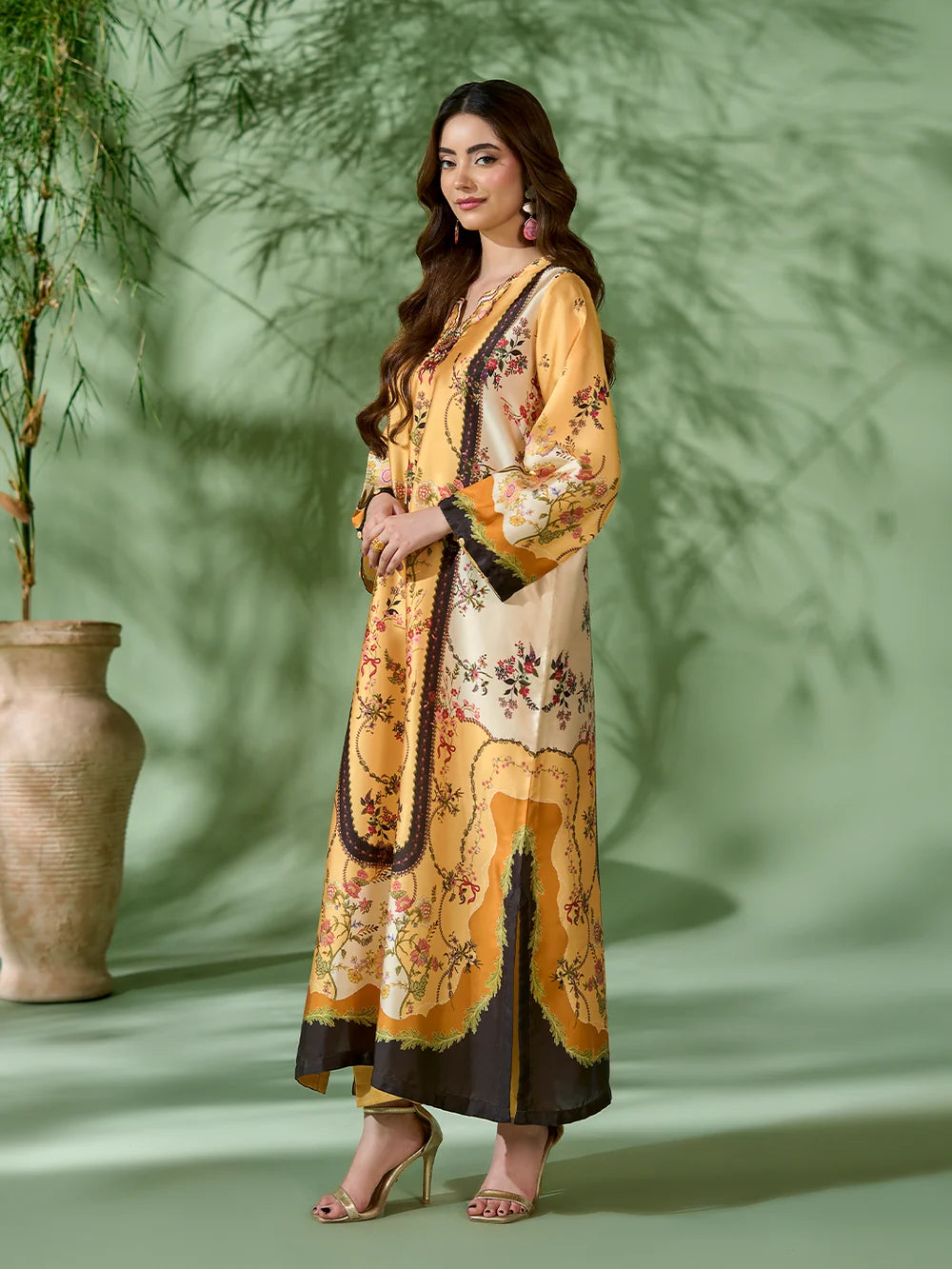 Rangreza Mustard Printed Silk 2-Piece Kaftan – EA-89-04