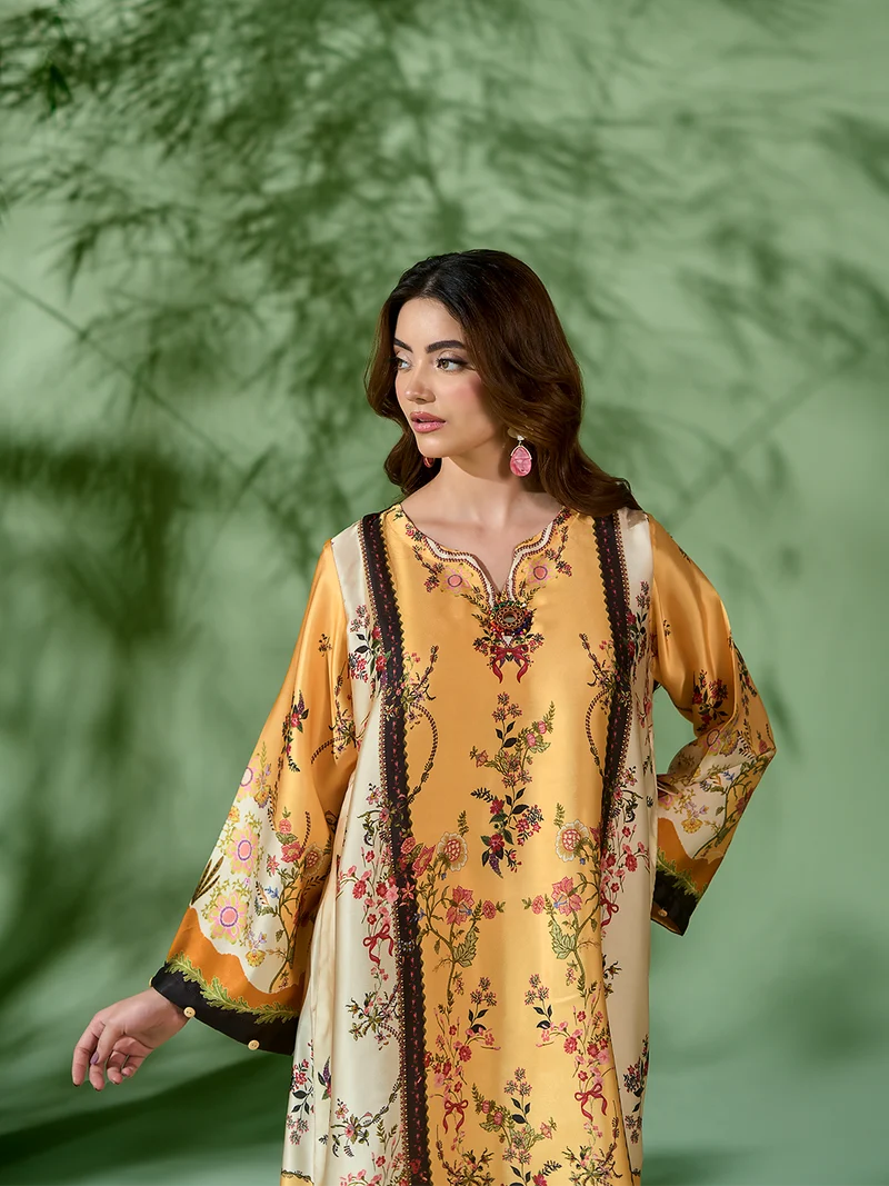 Rangreza Mustard Printed Silk 2-Piece Kaftan – EA-89-04