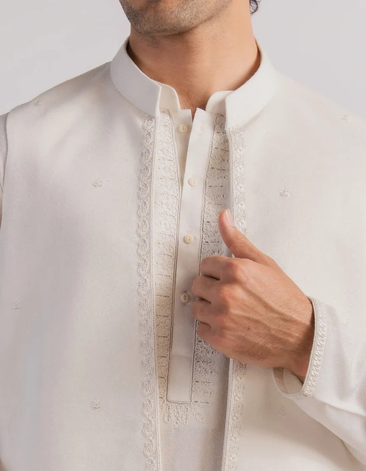 off white formal suit with waistcoat | JJKSVCA50567-20