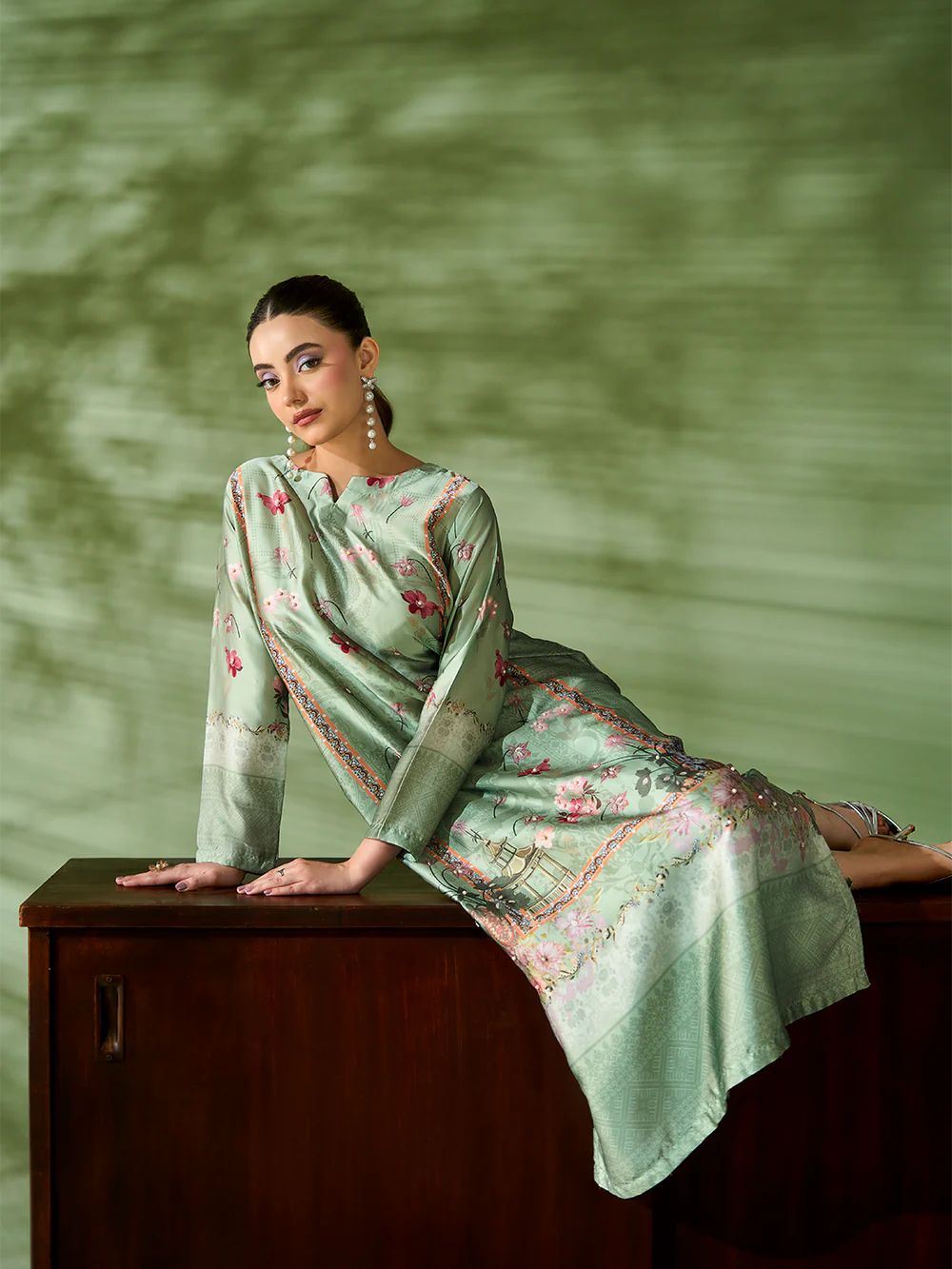 Rangreza Mint Green Printed Silk 2-Piece Kaftan – EA-91-04