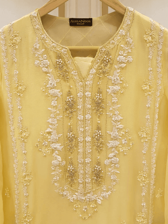 Agha Noor S107097 Pure Chiffon Hand Embroidered Shirt And Pent