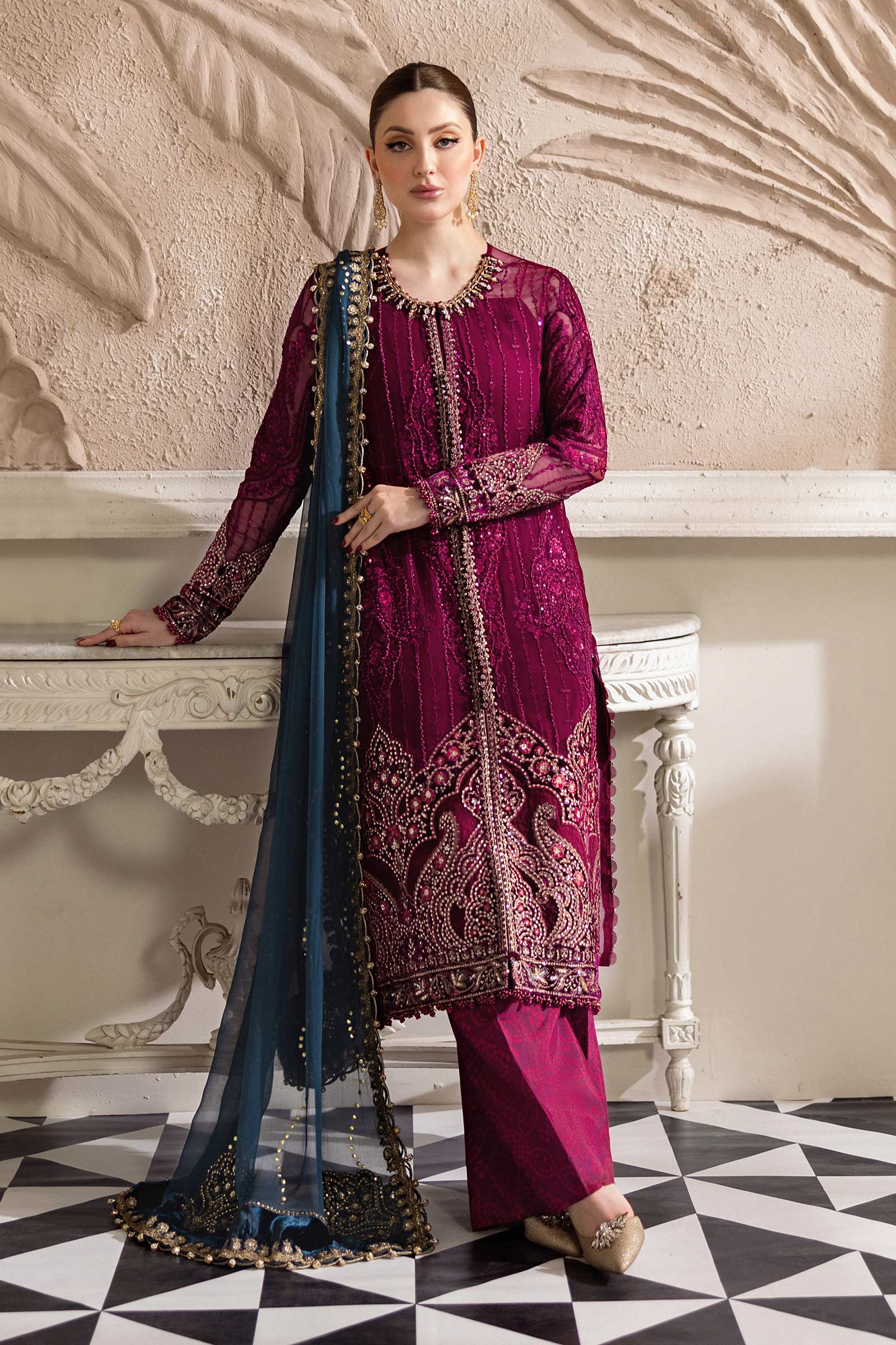 3 Piece Chiffon Suit - Pakistani Garments Online | Velvet, Chiffon