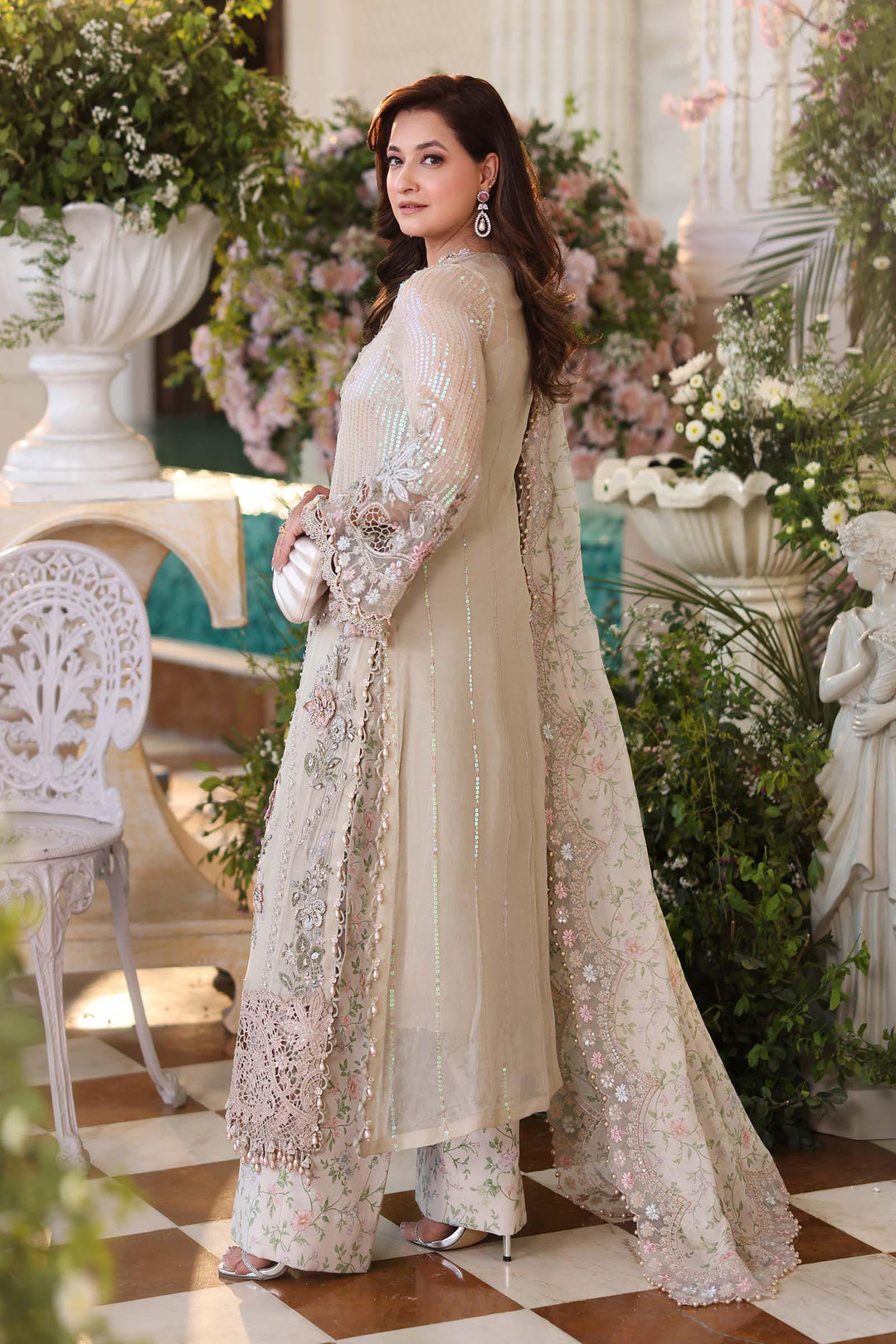 Rangreza Ivory Embroidered Chiffon 3-Piece Suit | AL-4497