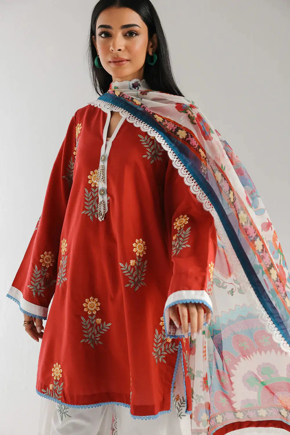 open lace back dress RED ETHNIC KURTA SET WITH DUPATTA