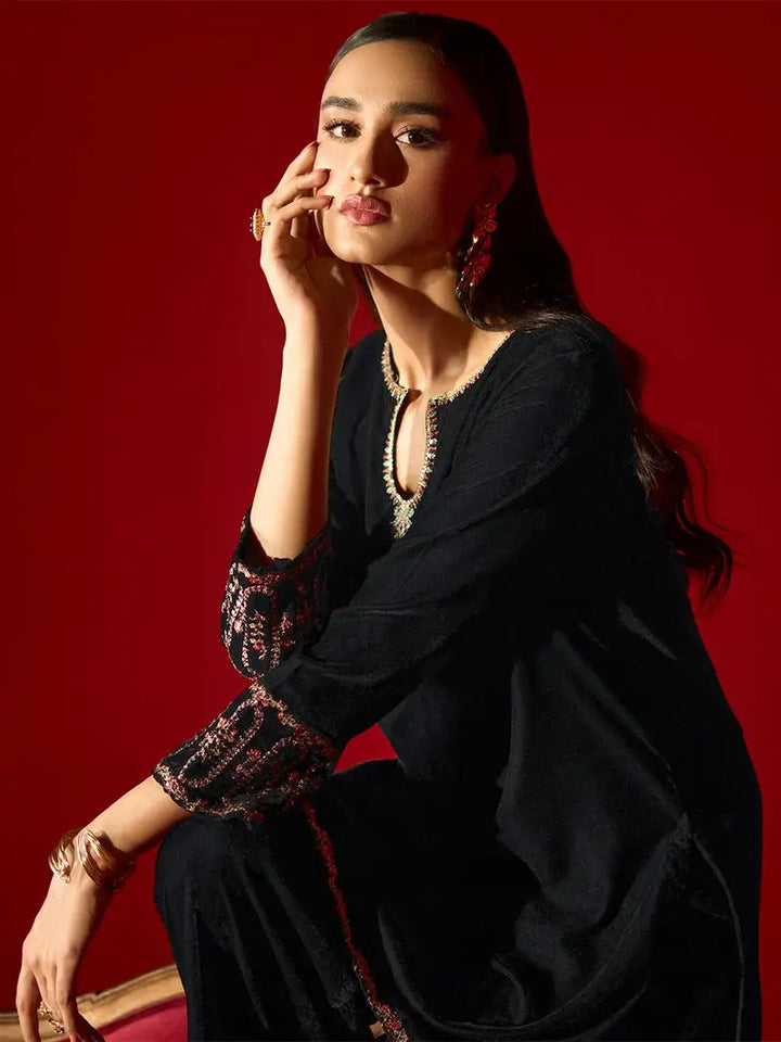 VELVET BLACK | EA-35-05 - view 4