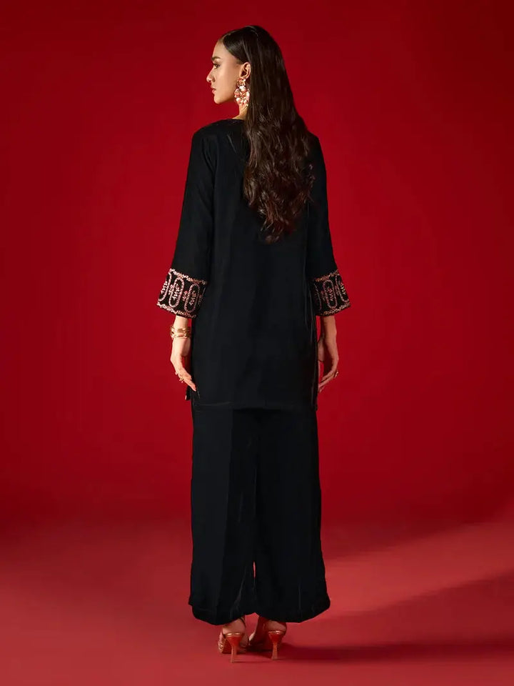 VELVET BLACK | EA-35-05 - view 8