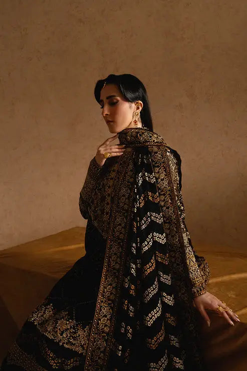 Elegant styling of Maryum Maria Chiffon Dress - Pakistani Designs | 3-Piece Set with detailed dupatta drape and traditional gold embroidery.