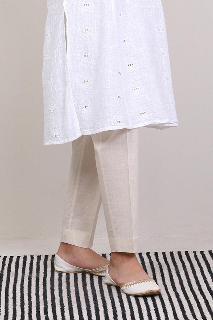 Generation S22S1801 Essentials Trousers Offwhite Rangreza