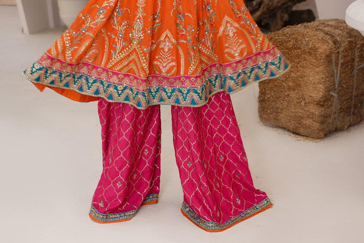 Rangreza Sajni RS-3319 pink trousers with orange dress