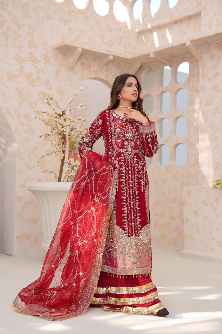 Elegant Rangreza Sajni RS-3321 dress in red with intricate embroidery.