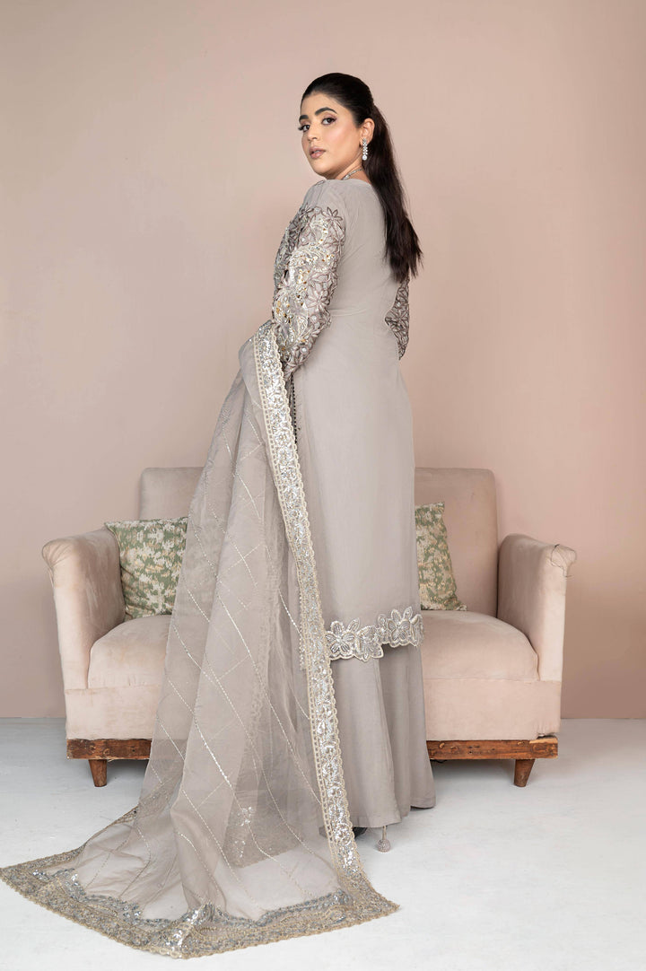 Back view of RANGREZA SAJNI RS-3528-1300 showcasing plain grey back and detailed embroidered dupatta. Elegant Pakistani designer outfit.