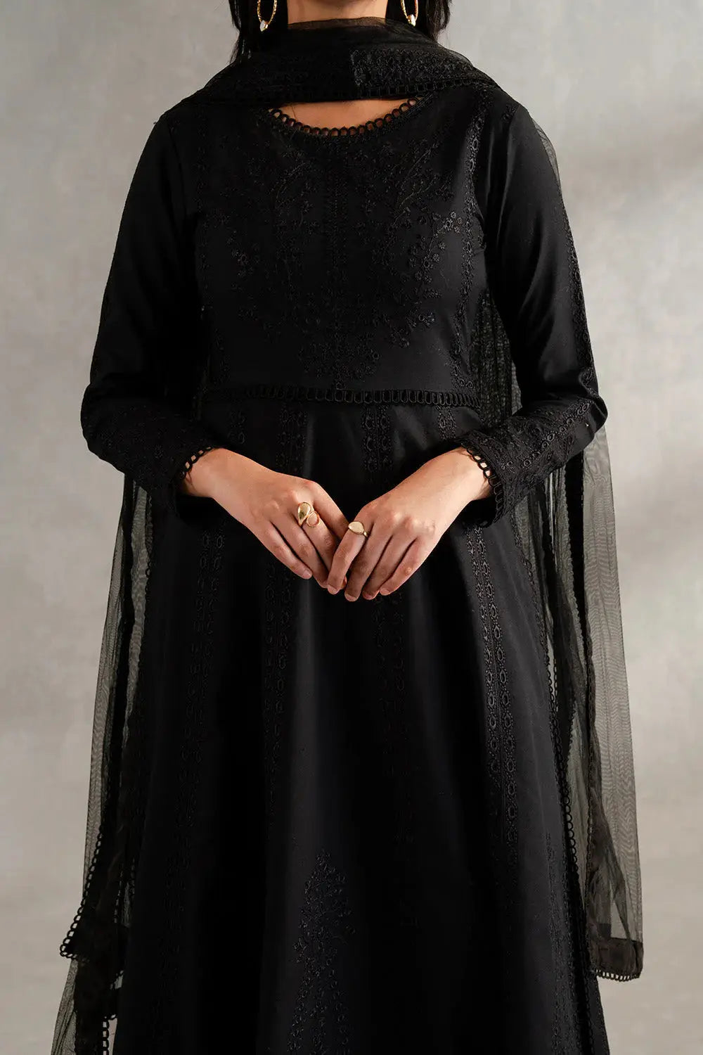 Close-up of Maryum N Maria Isla-B MS50419 black embroidered shirt with net dupatta, showcasing intricate detailing and elegant design.