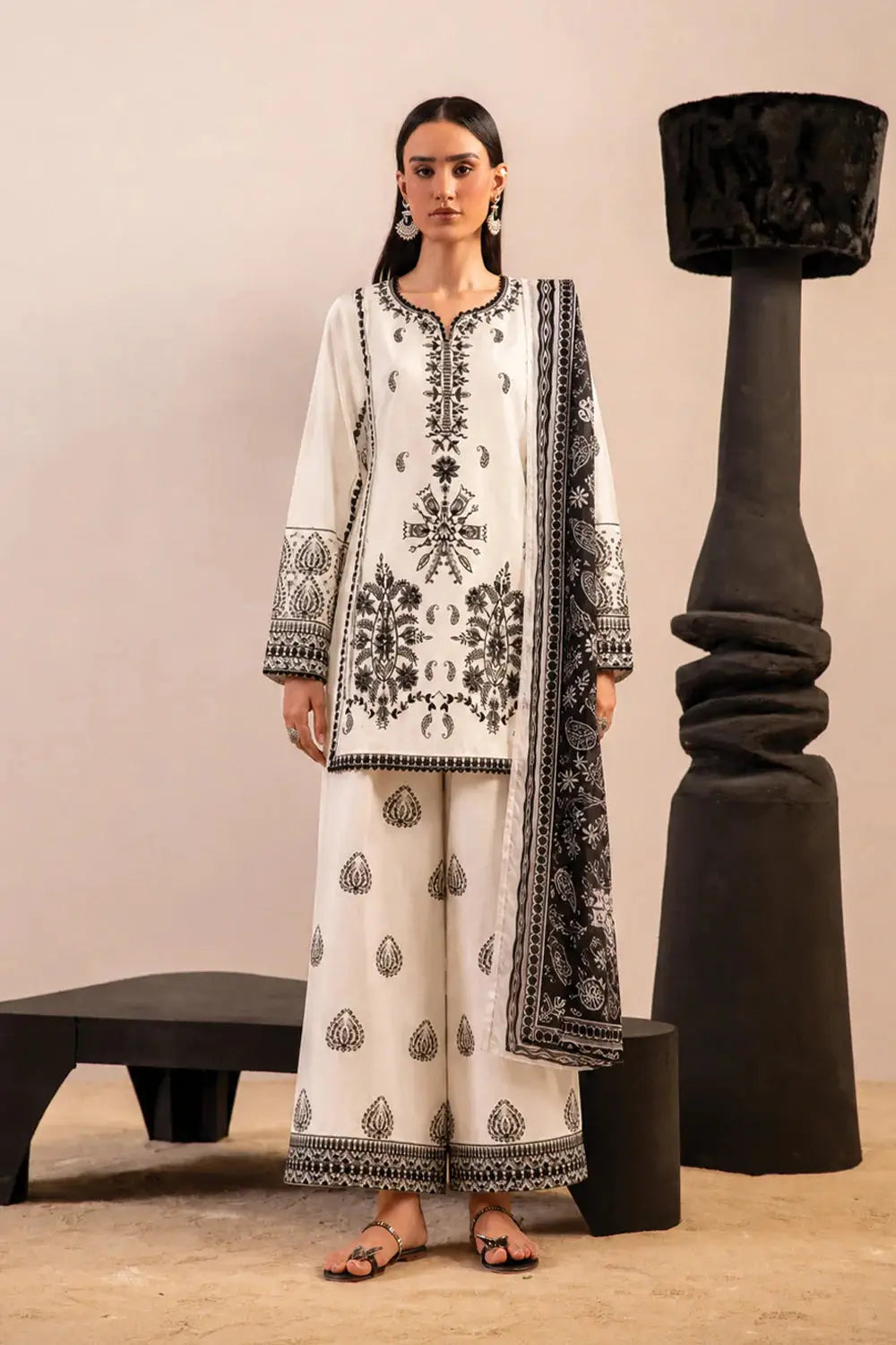 VASILIA - MSS6056-15