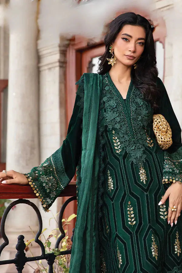 Eid Collection Eid Dresses 2025 | Pakistani Eid Clothes for Women, Girls & Families ...