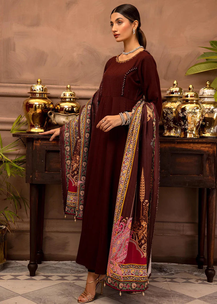 RR-8085 Three Piece Jacquard Dhanak Embroidered Suit Rangreza