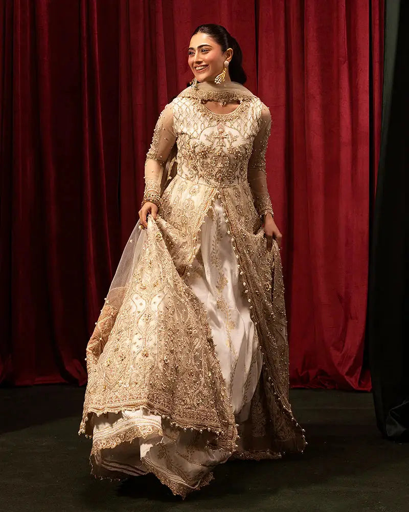 Stylish wedding dress AR-109-30 showcasing detailed embellishments