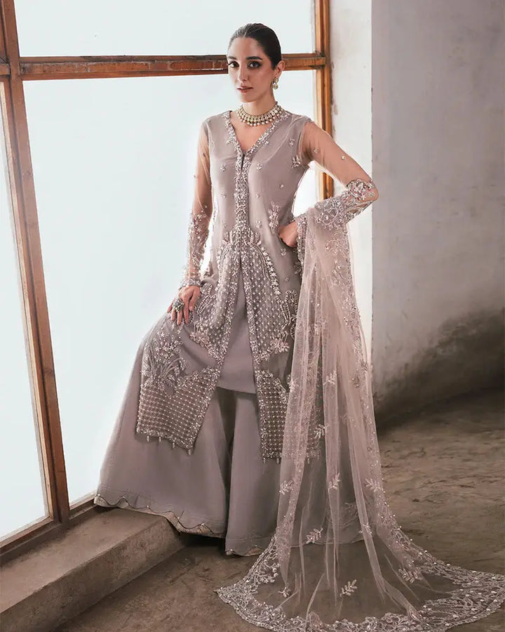 Back view of RANGREZA AL-4275 RAANI showcasing embroidered net dupatta and plain viscose shararah, ideal for traditional events and weddings.