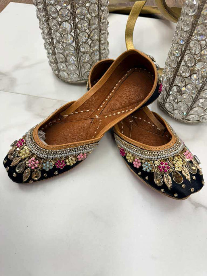 Barooque Black Jutti - Khussa Mojari Shoes adorned with gold, pink, and silver embellishments, crafted for stylish ethnic footwear lovers.