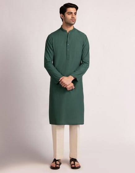 J. Green Semi-Formal Kurta JJK-A-33685-05 in regular fit, styled with cream trousers. Ideal for all-season wear from Junaid Jamshed.