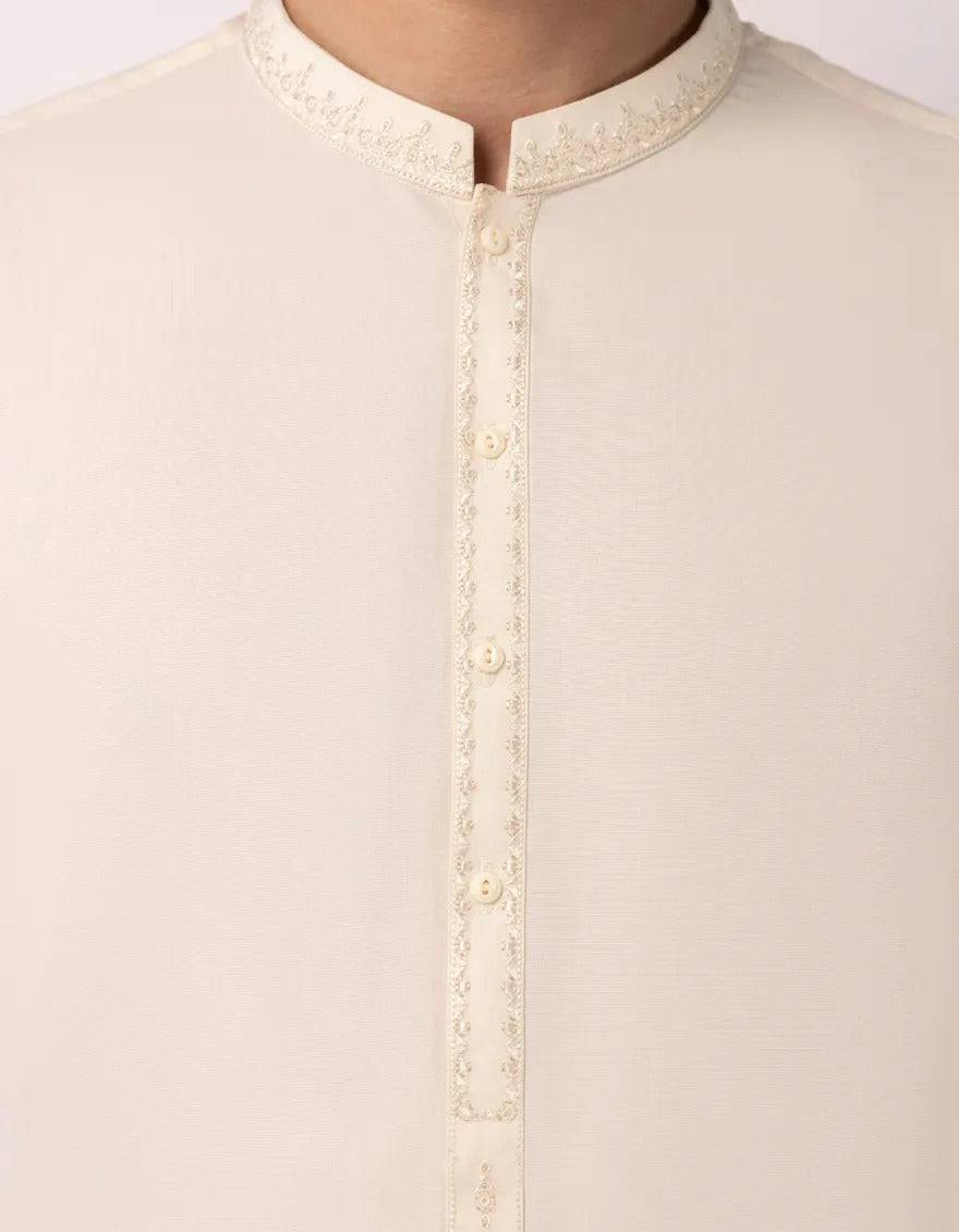 Off-White semi-formal kameez shalwar collar detail