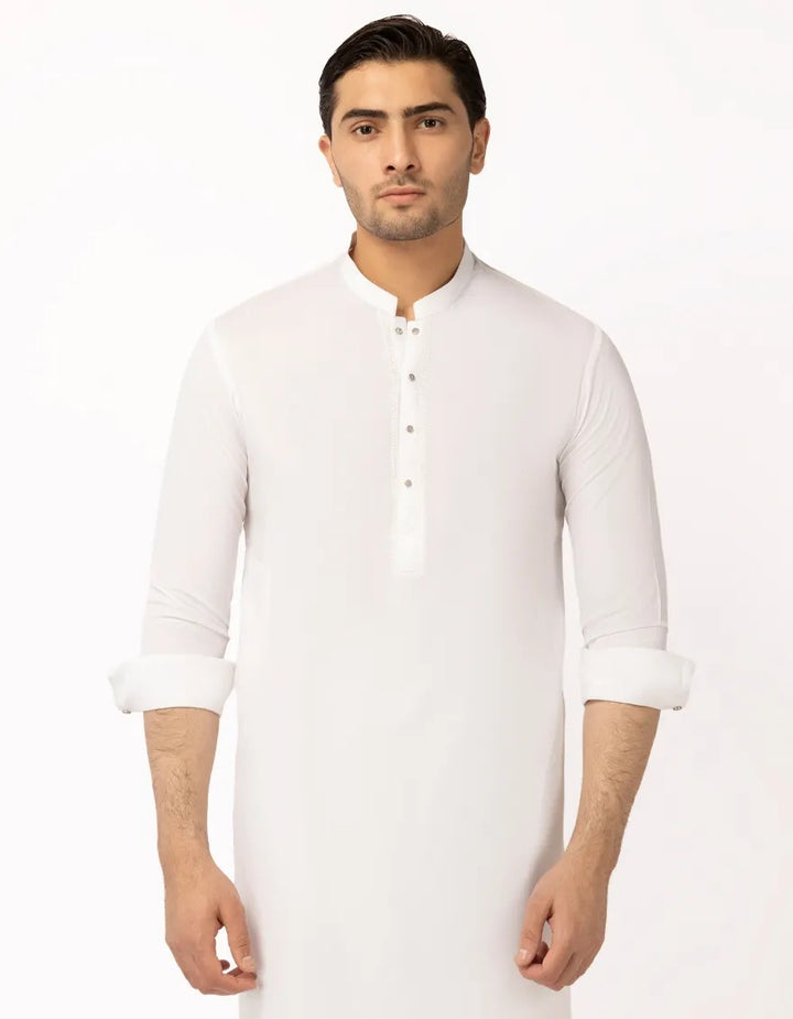 White semi-formal kameez shalwar with mandarin collar, close-up