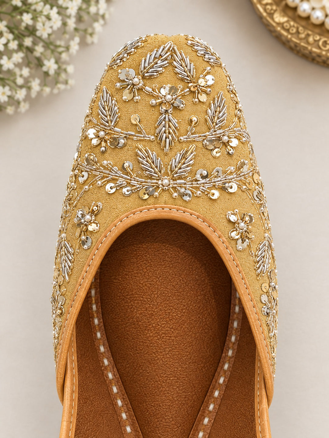 Rukhsar Pearl-Style Border Women&