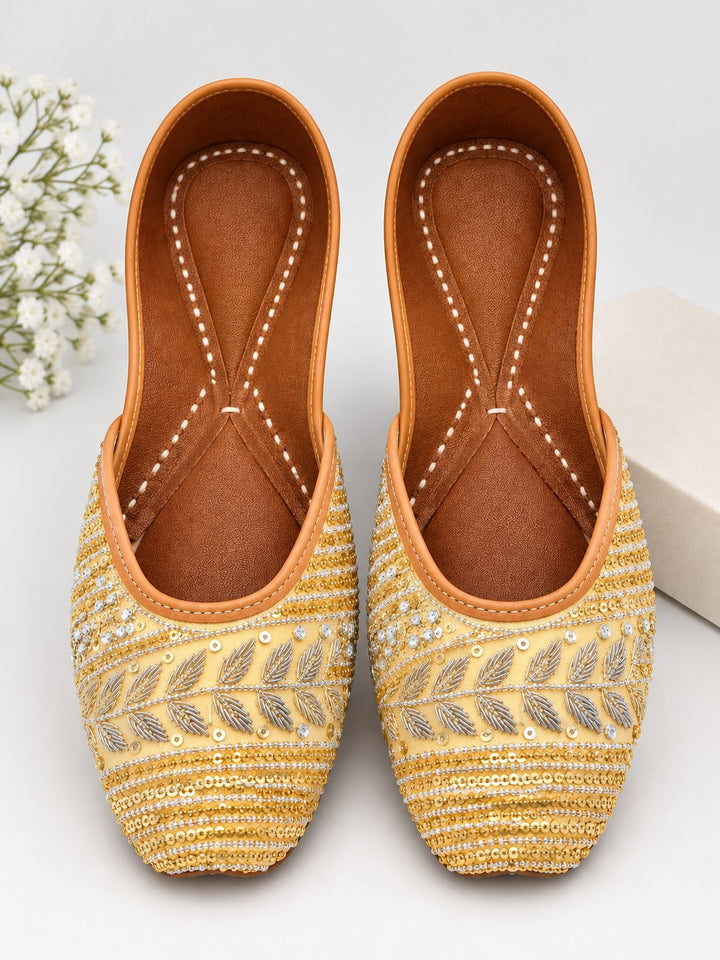 Maharani Mahvish Scalloped Beadwork Women&