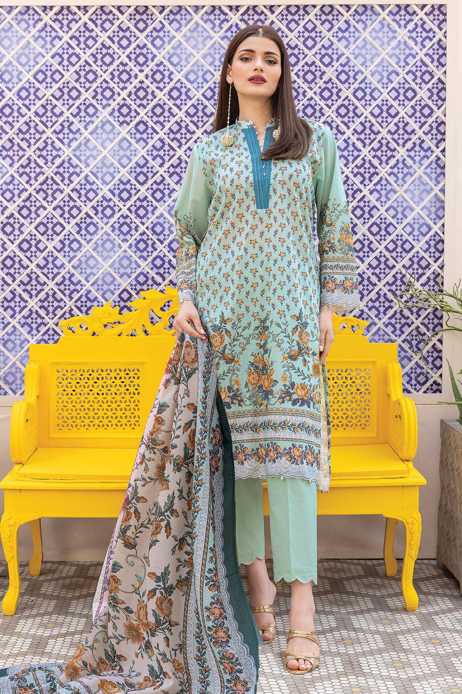 Khaadi 2 Piece Floral Shirt And Pant | Ees24506b main image 0
