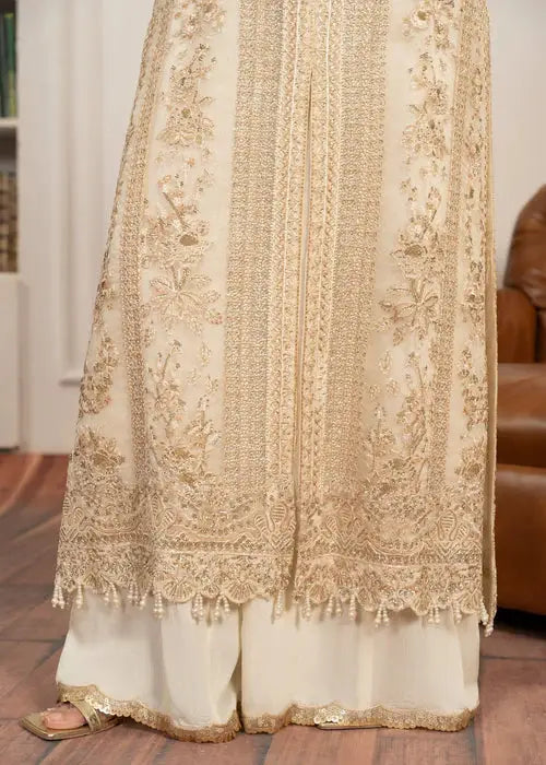 Lower half close-up of Wedding Wear Dress AL-3881 showing detailed embroidery on kurta and wide-leg pants with embellished hem.