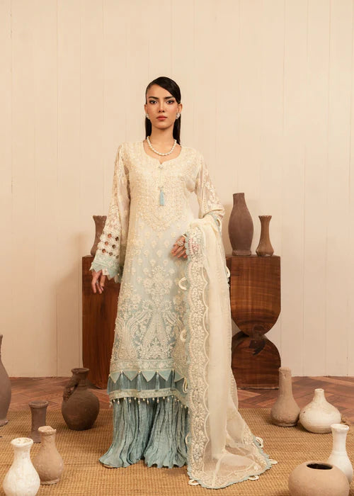 Rangreza RR-3813 Pakistani outfit featuring a luxurious 3-piece festive ensemble with intricate embroidery, gharara, and chiffon dupatta.