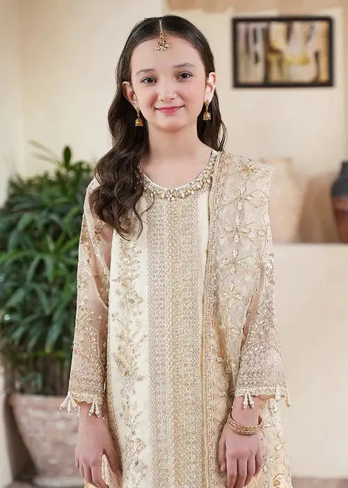 Portrait of girl wearing Rangreza Girls Wedding Kurta Set with detailed embellishments, ideal for weddings and celebrations.