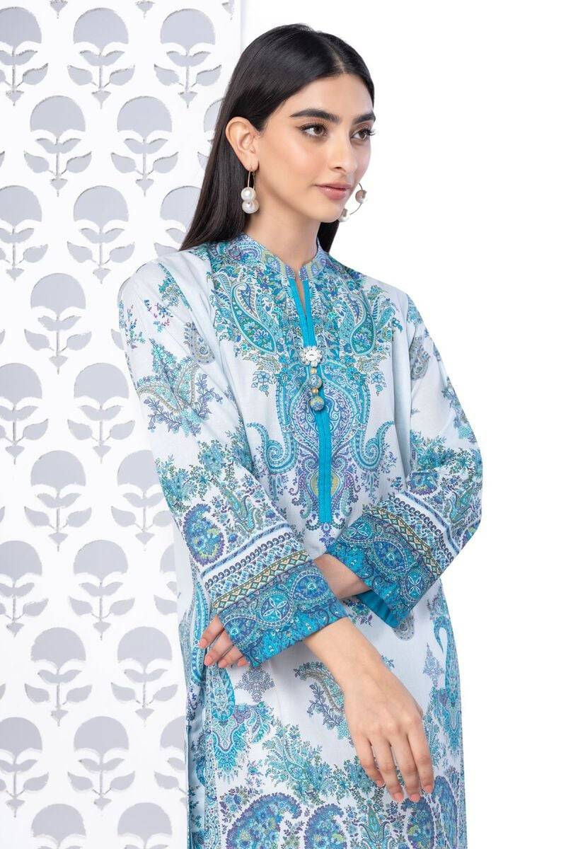 Pakistani Casual Wear for the Modern Woman