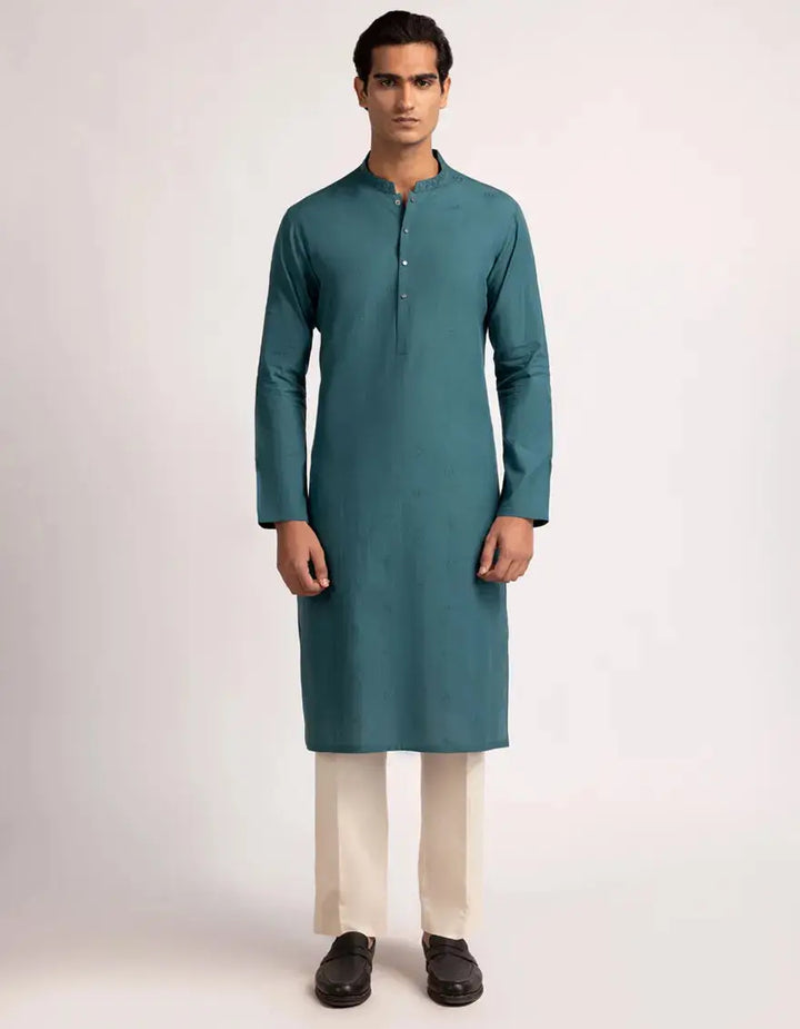 J. Green Cotton Semi-Formal Kurta JJK-A-33683-05 in regular fit, ideal for men’s semi-formal wear. Features full sleeves and straight hem.