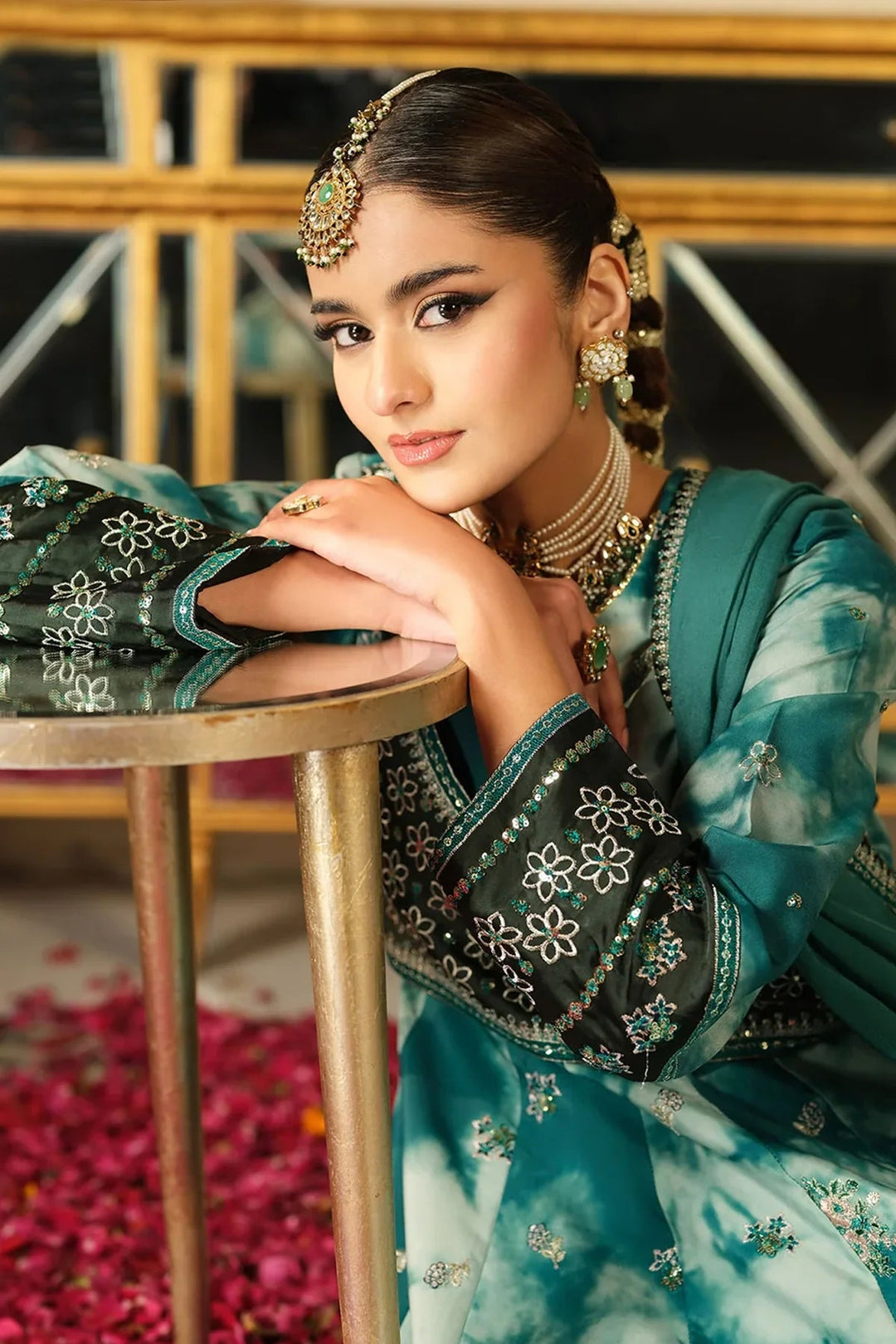 Rangreza HR-488 green cotton lawn embroidered 3 piece suit
